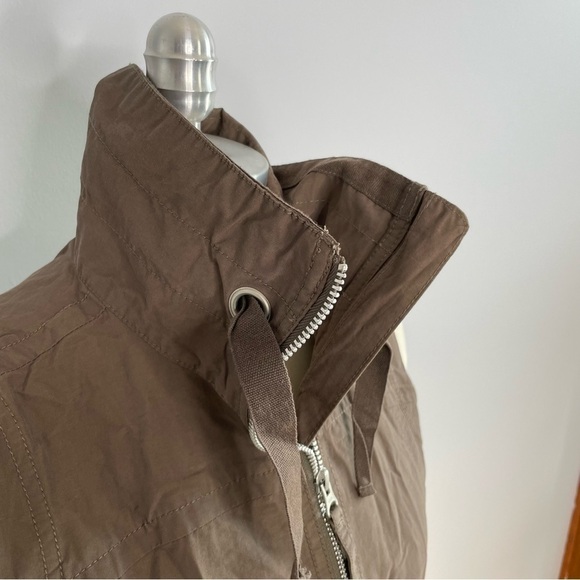 Columbia Full Zip Packable Vest- Brown- Size Small - Picture 2 of 7